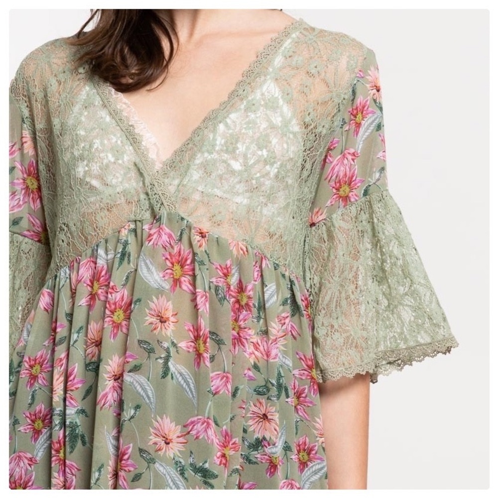 Victorian Woven Floral Layering Lace Tunic - Picture 7 of 10